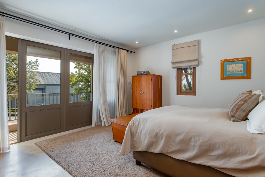 4 Bedroom Property for Sale in Lemoenkloof Western Cape